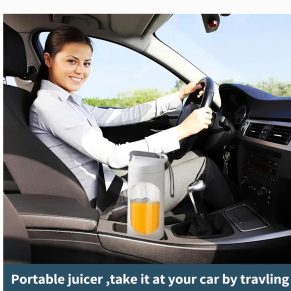 White Portable Personal Blender with Digital Display - Picture 2 of 4
